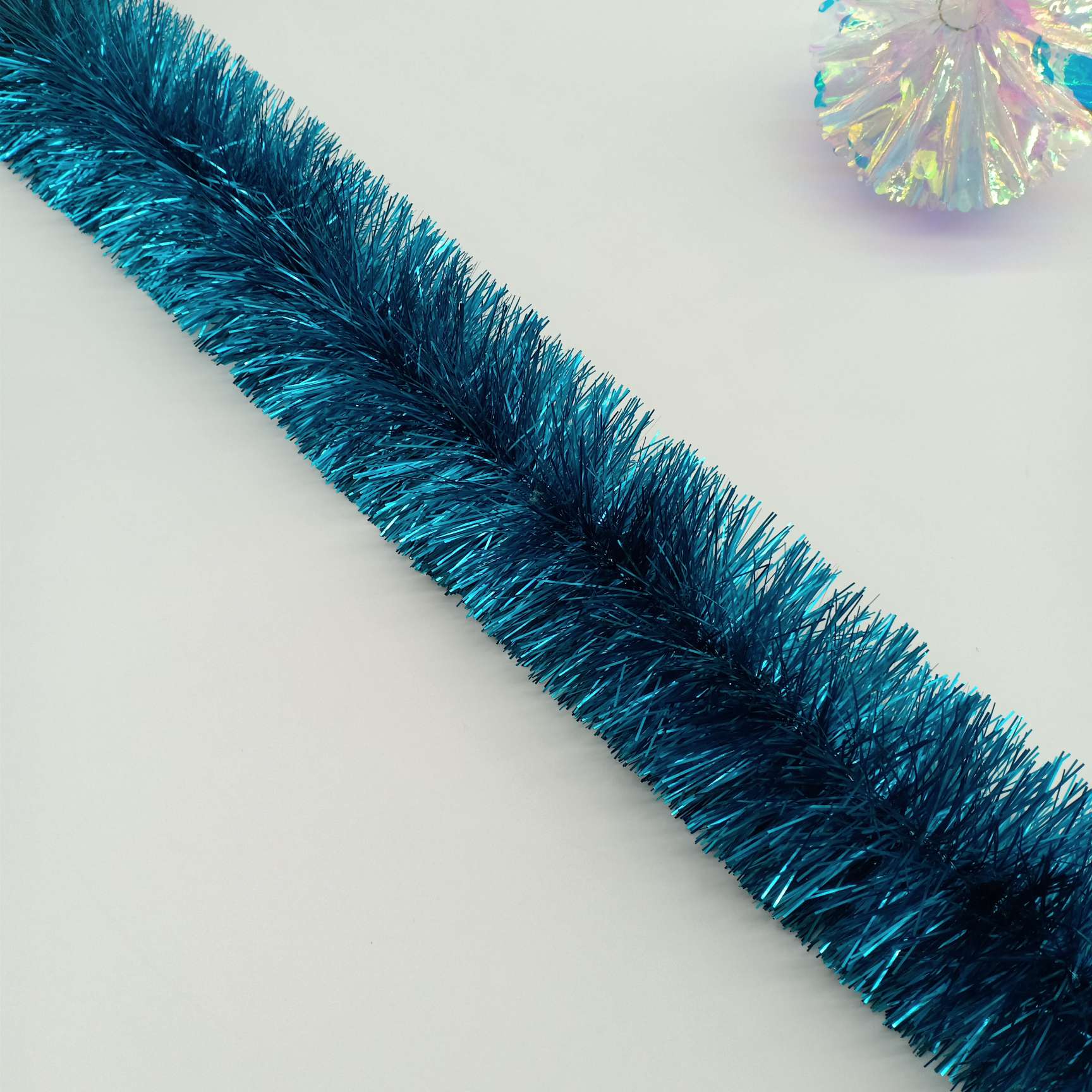Factory direct sales of Christmas decorations, festival color strips, wool strips, party decoration supplies, wholesale for foreign trade undefined