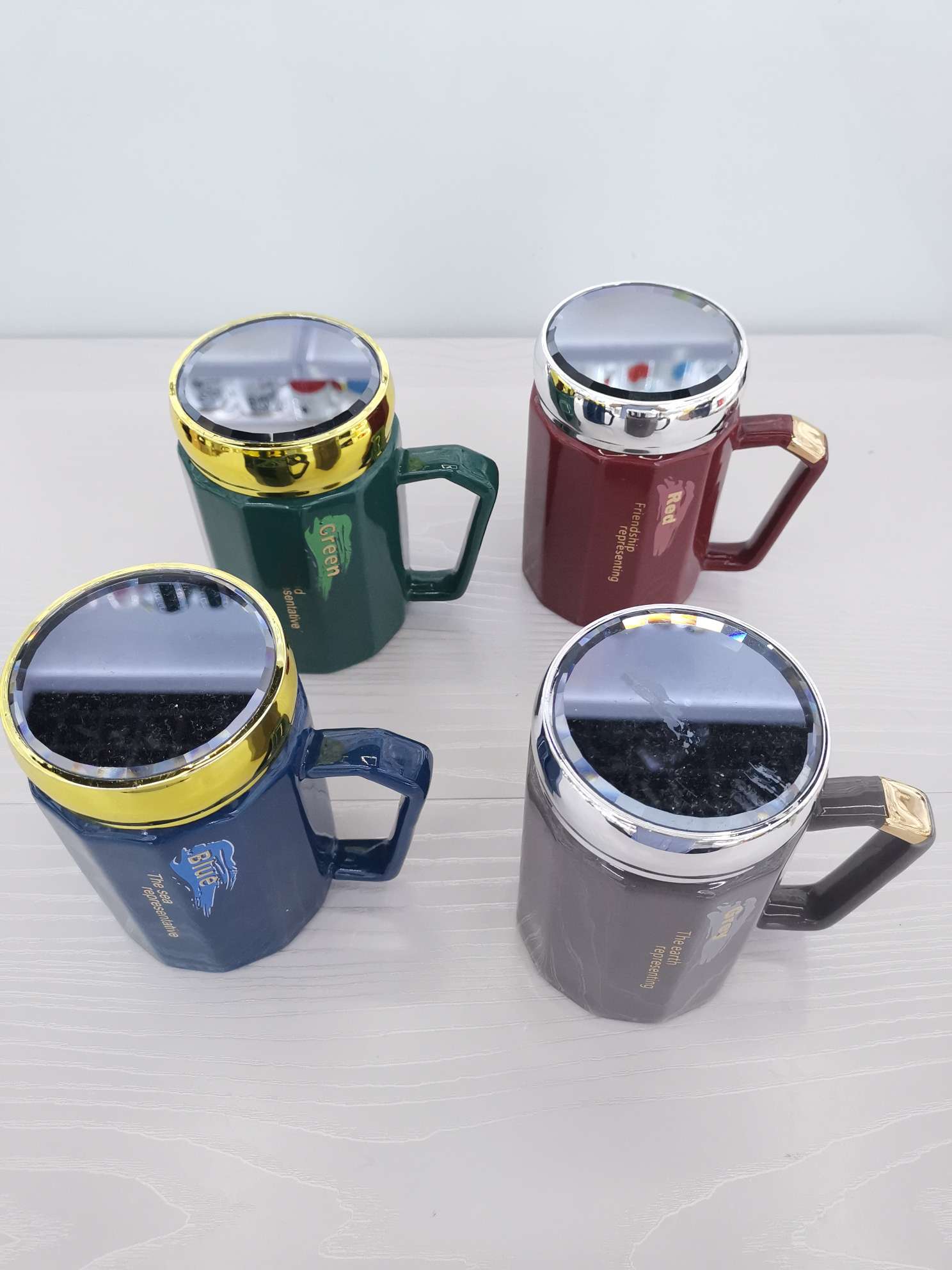 High-end ceramic cup with lid undefined