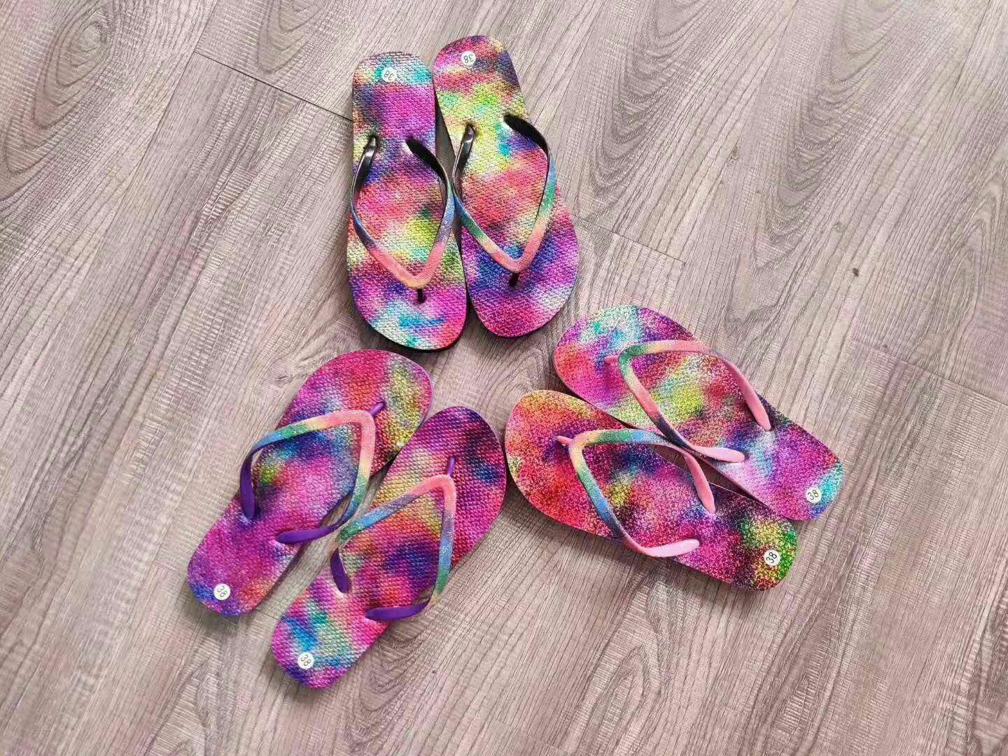 Colorful Women's Flip-Flops 2023