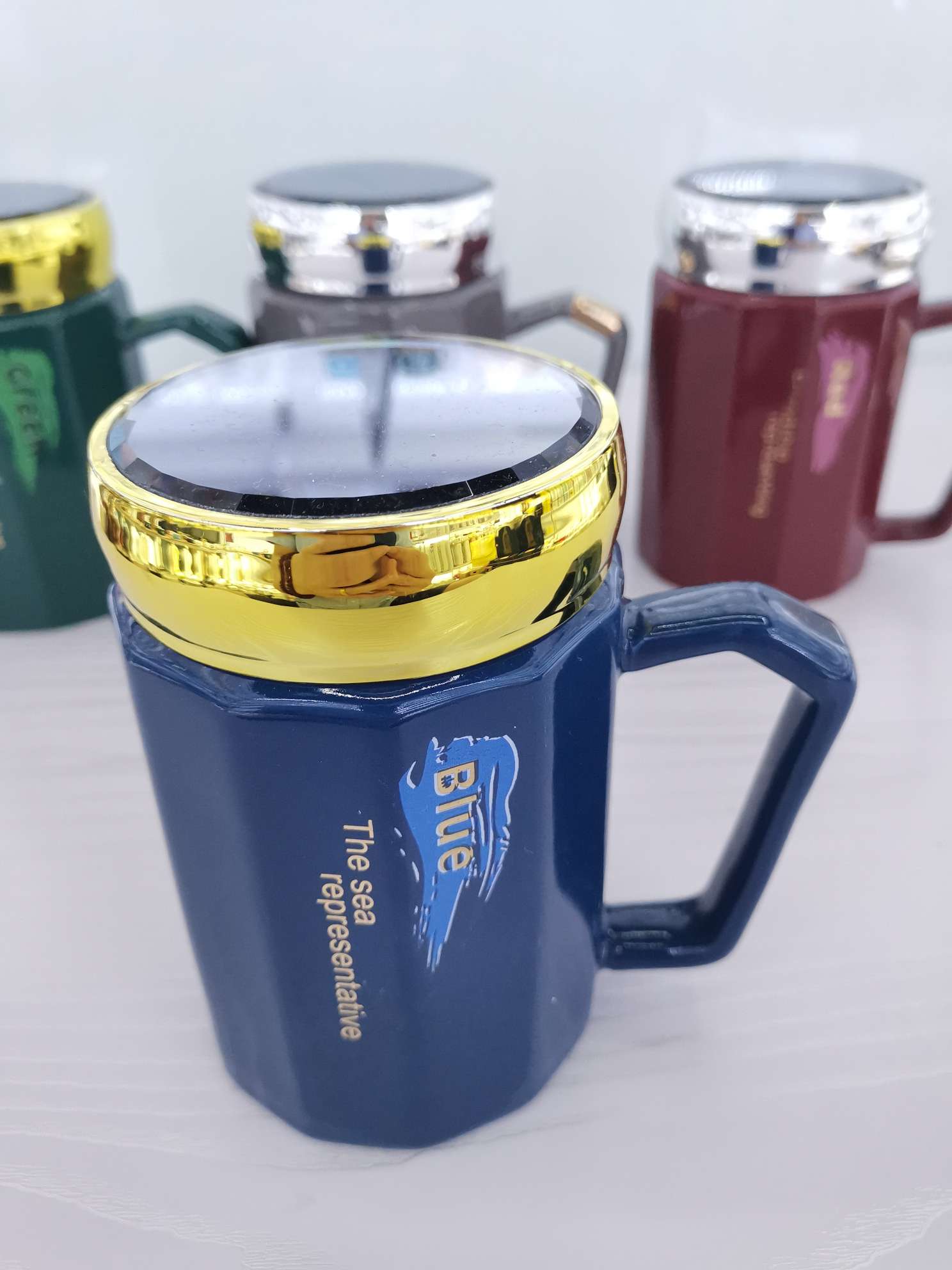 High-end ceramic cup with lid Specification image