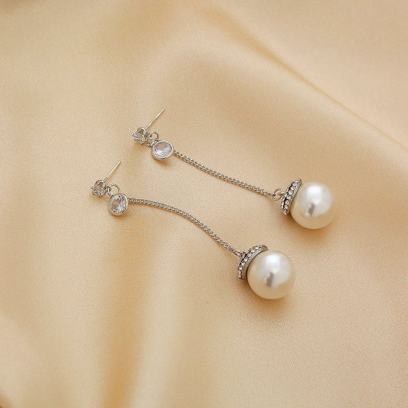 Pearl Zircon Fringe undefined