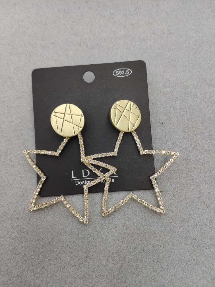 Star diamond Earrings from Dongdaemun, South Korea thumbnail