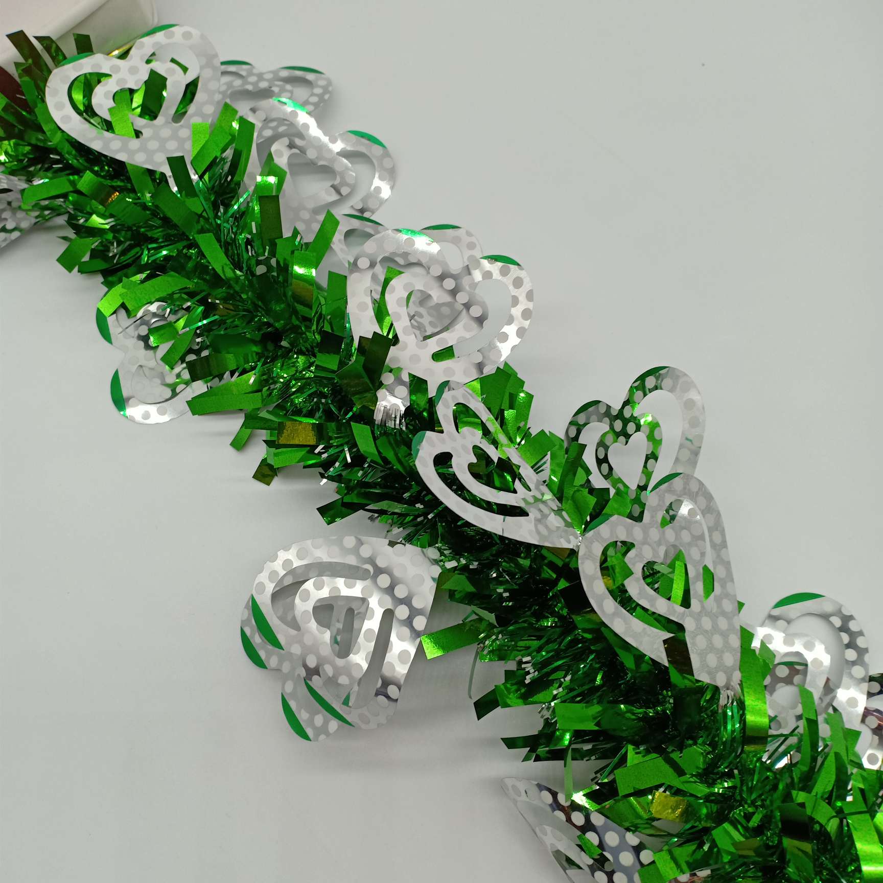 Factory direct sales of festival color strips, Christmas assembly, festival venue decoration, Christmas decorative color strips Specification image