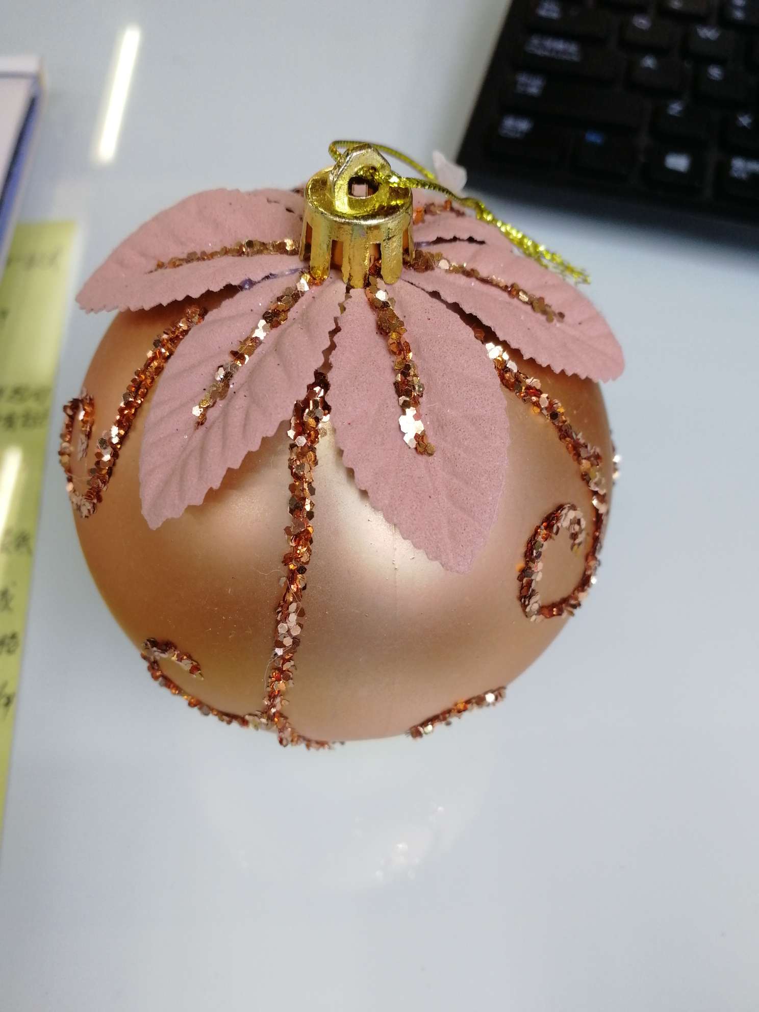 玫瑰金金叶子圣诞球