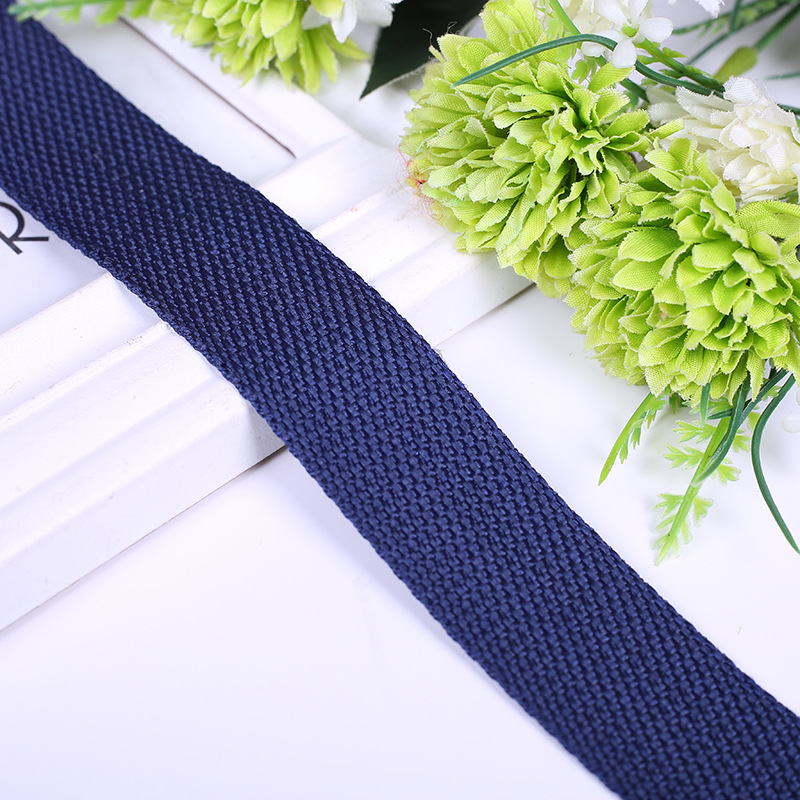 In stock: 3.0cm black plain weave polypropylene webbing, new European standard eco-friendly webbing, excellent luggage and backpack straps, multi-purpose accessories Specification image