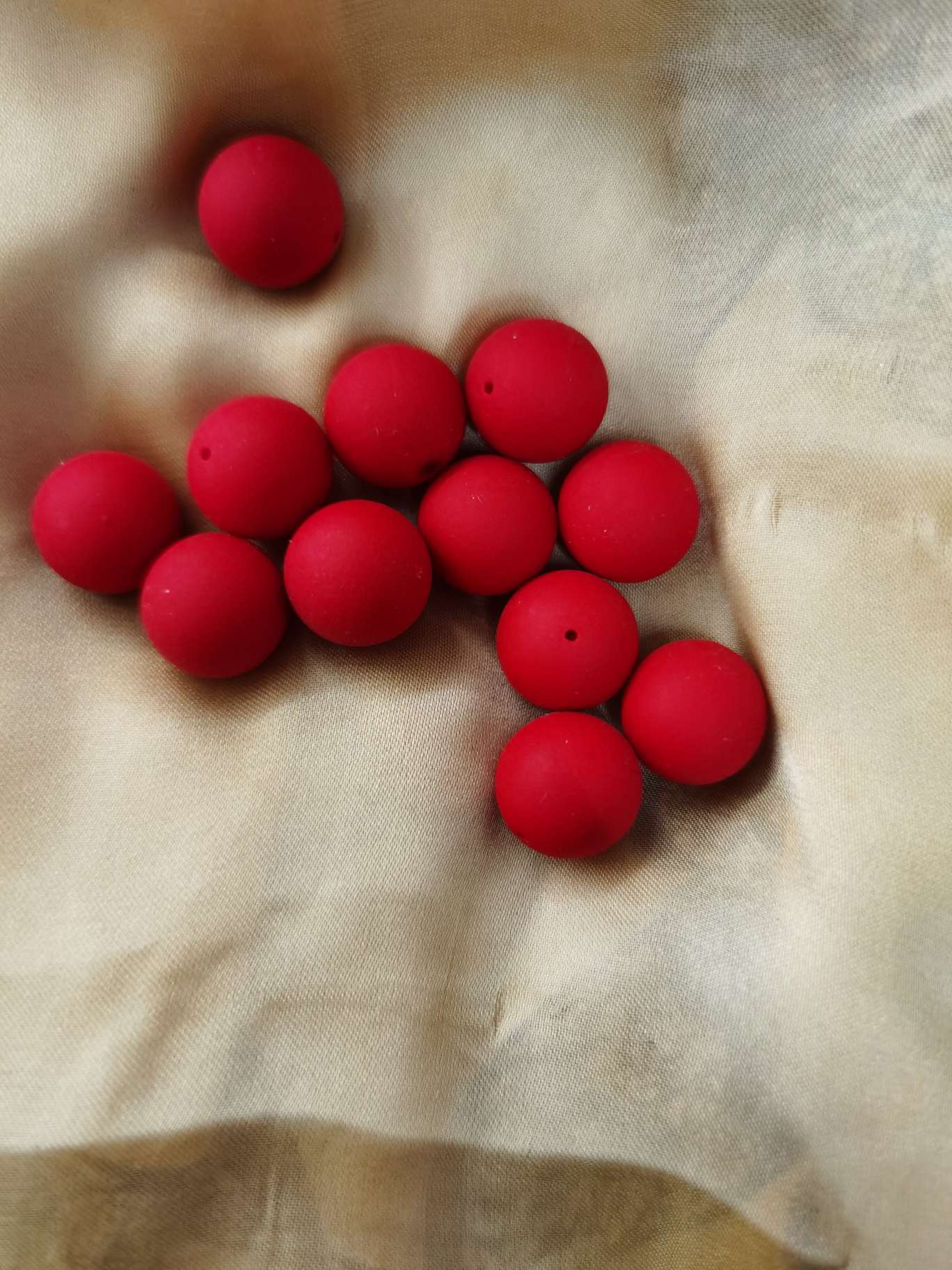 14# half-hole rubber beads