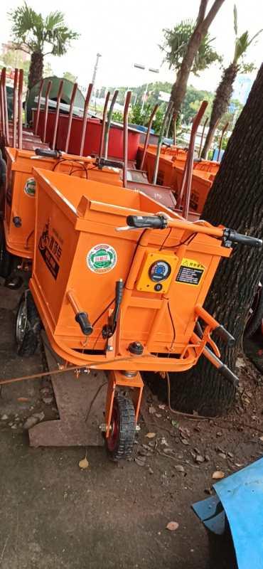 Electric Ash Truck, Electric Dump Truck, Electric Muck Truck Site For Property Maintenance Pull Cement, Bricks full figure