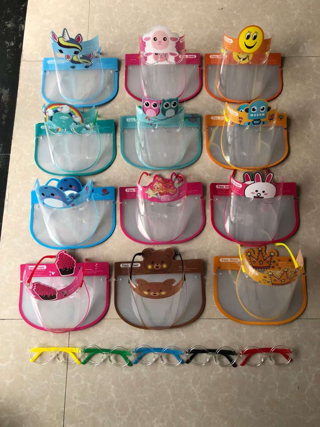 Face mask, children's face mask, dust mask, protective face mask thumbnail