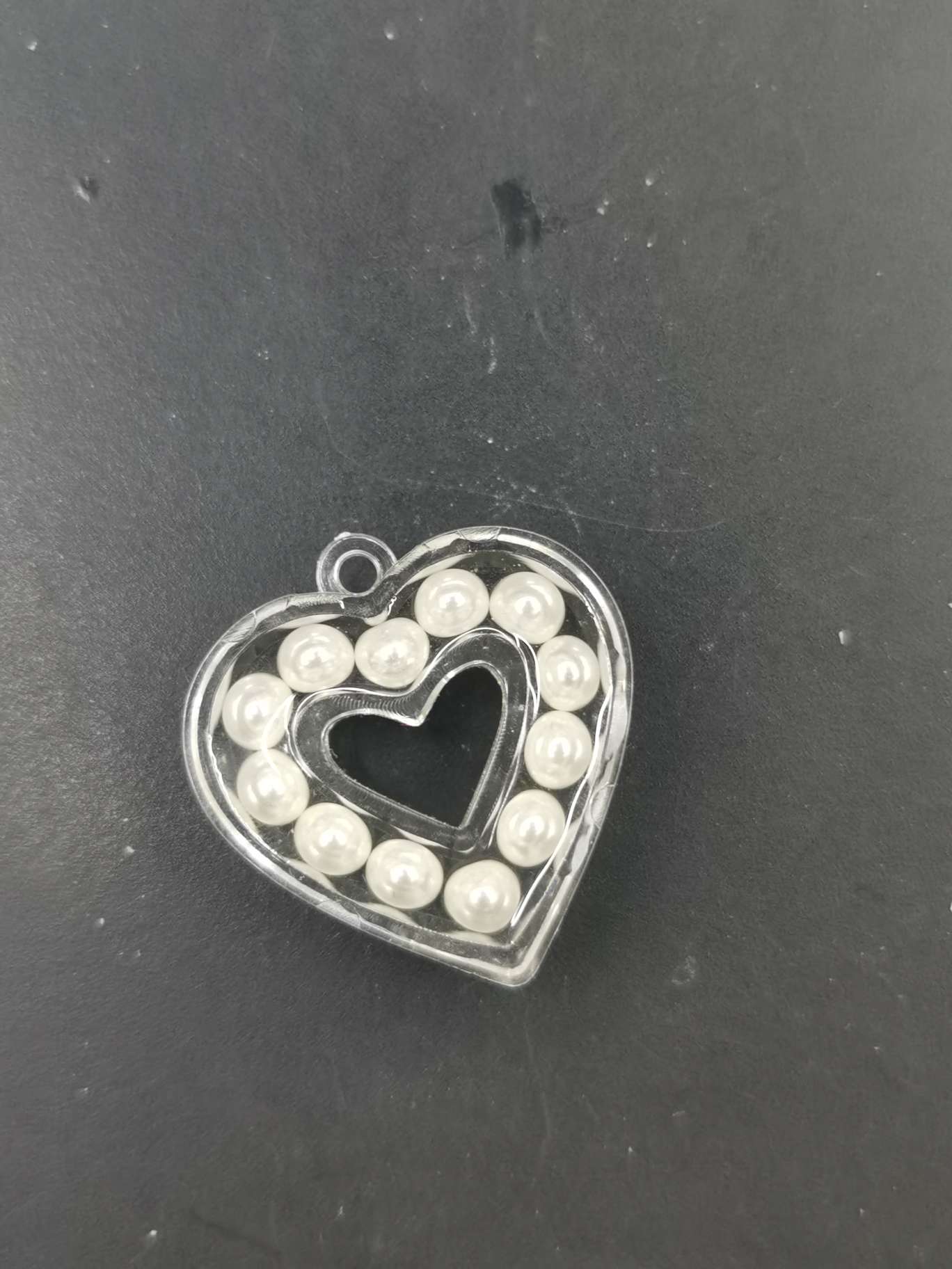 桃心滴油，胜标塑料饰品配件，E2515433