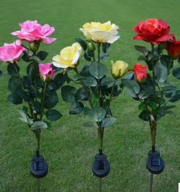 Solar rose lamp
