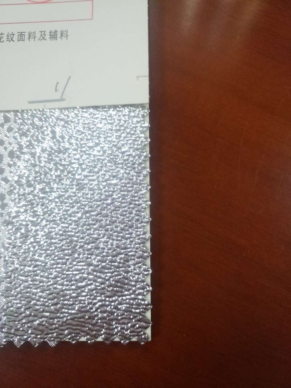 Factory direct sales of best-selling new leather products in large stock, high, medium and low-end bags, sofas, shoes, materials and fabrics. 1