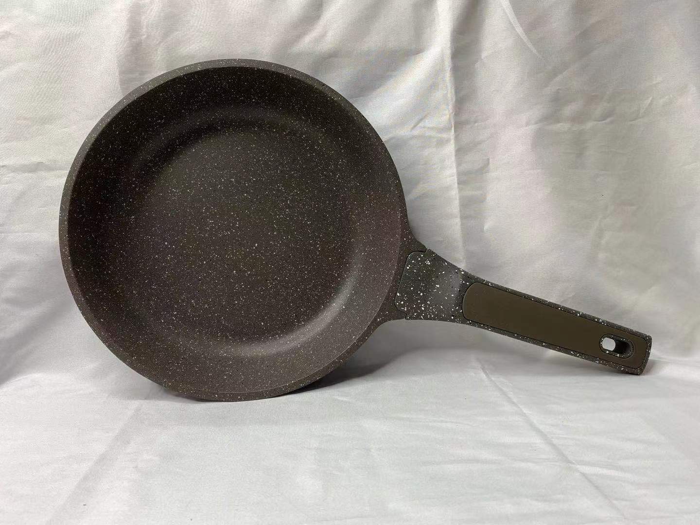 A tourmaline coating frying pan details Picture
