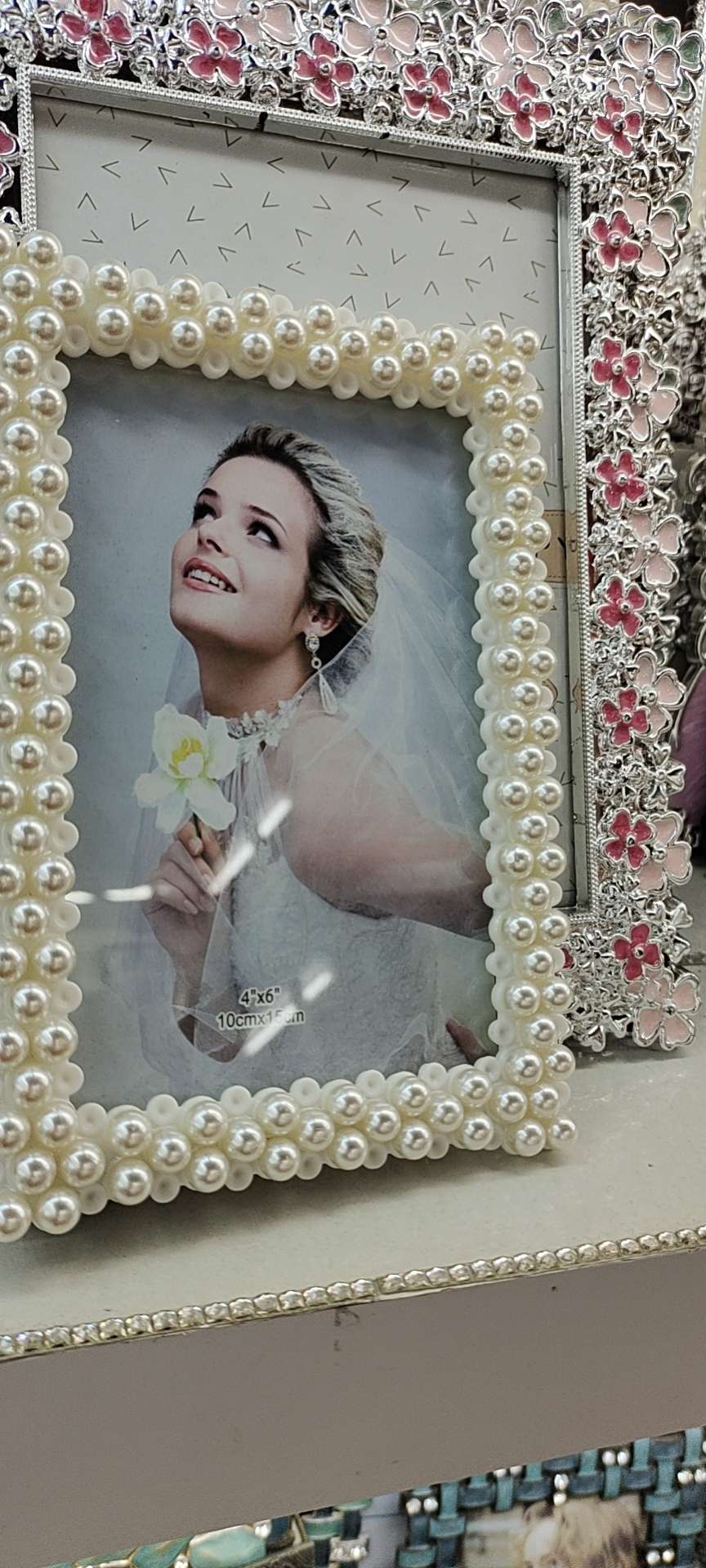 Pearl photo frame detail image 3