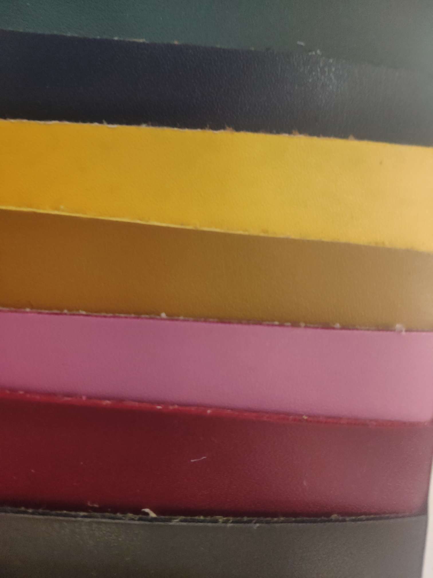 Napa flocking leather factory direct sales, hot-selling new PVC leather, large stock, high, medium and low grade luggage, sofa, shoe materials and fabrics Specification image