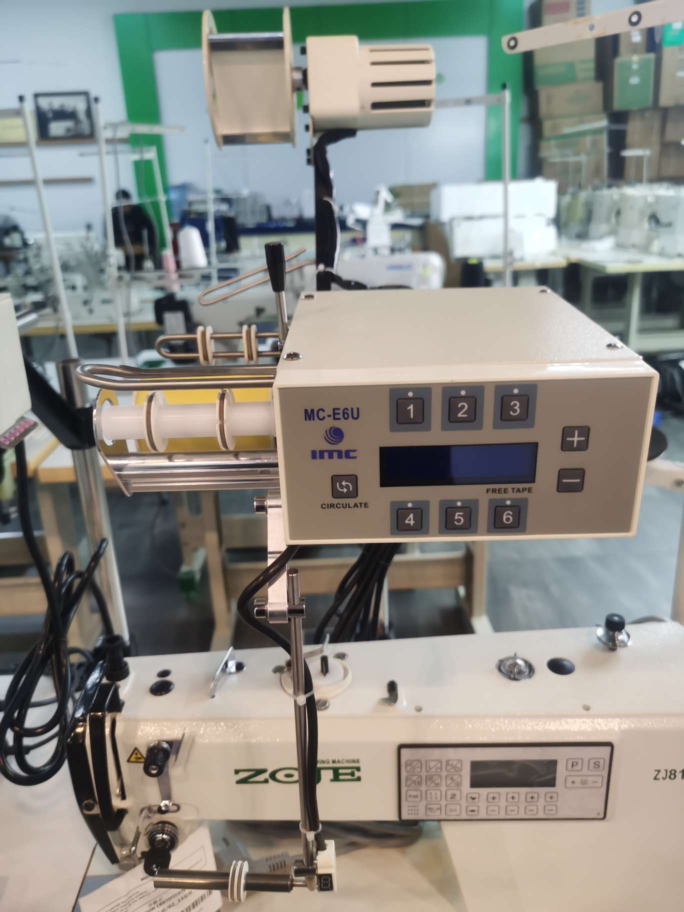 Six-stage feeder sewing machine