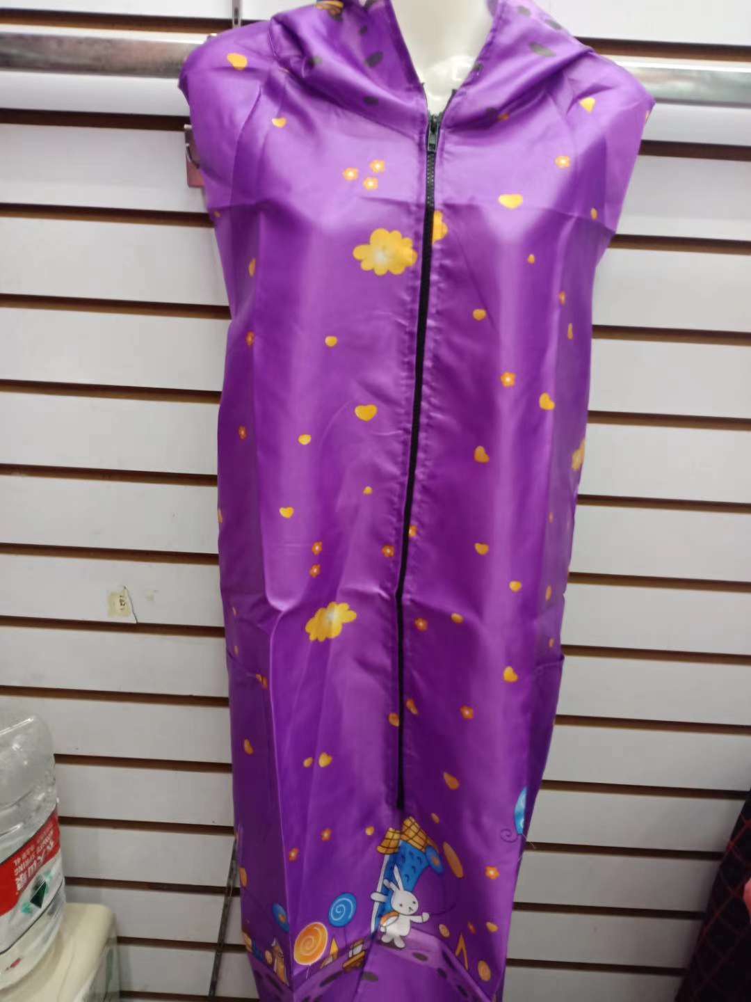 Protective apron 8