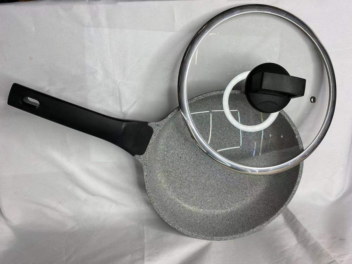 Non-stick pan with lid Item Picture