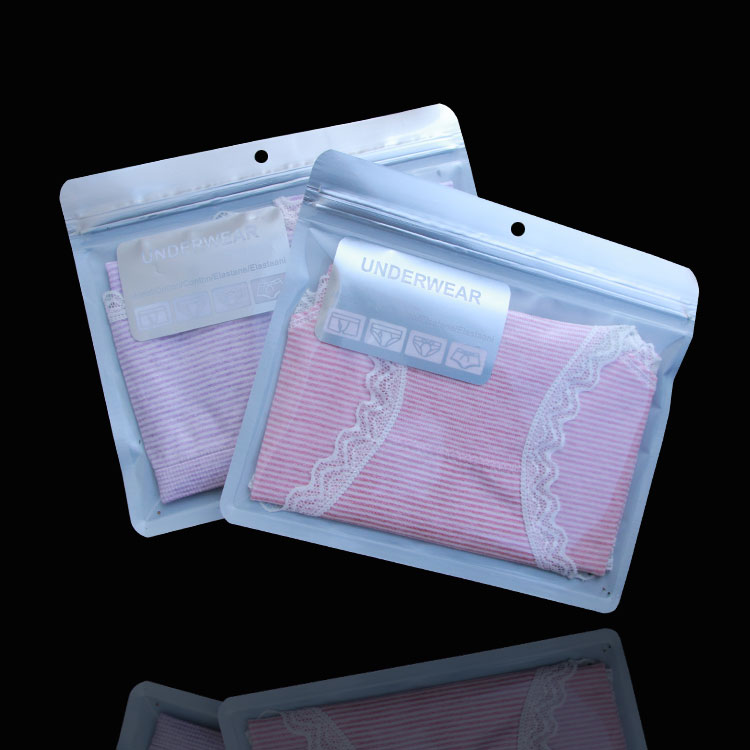 Composite Ziplock Bag
Underwear Bag Specification drawing
