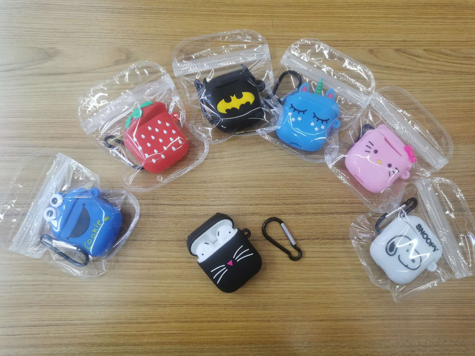 2代蓝牙耳机硅胶保护套 卡通公仔 防摔款详情图7