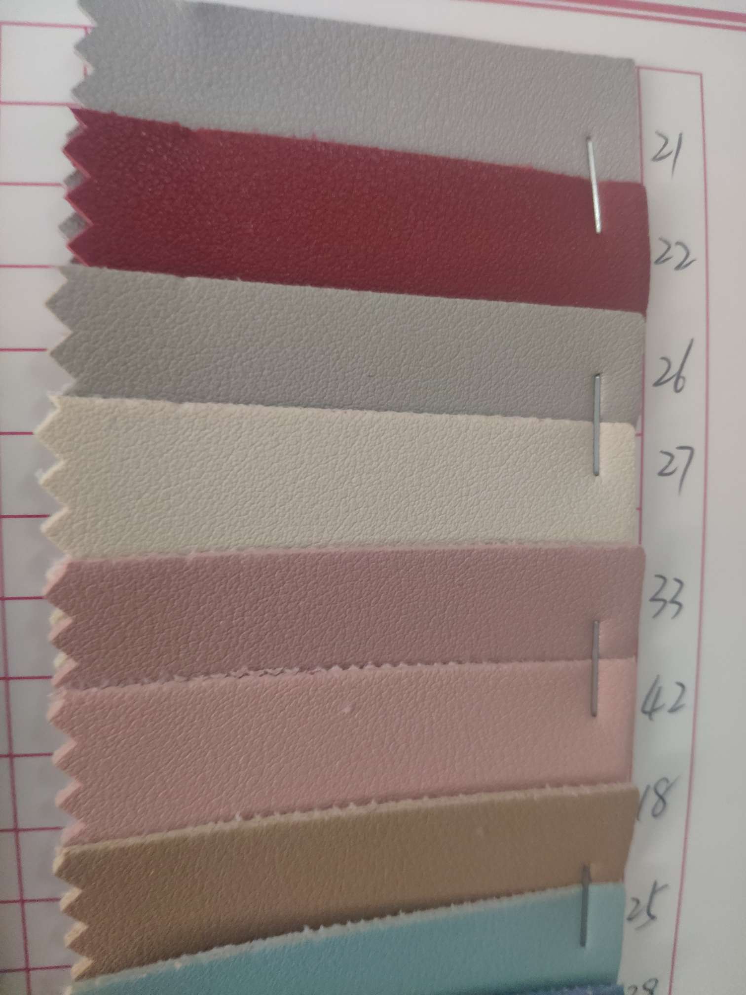 1.7南非纳帕厂家直销热销新款   PU皮革大量现货高中低档箱包沙发鞋材面料细节图