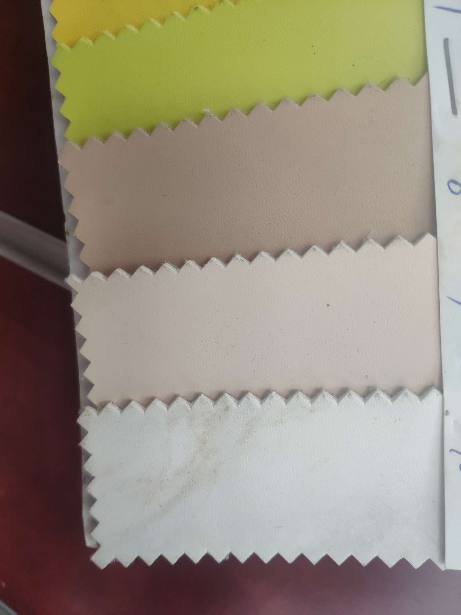 Direct sales from the manufacturer of luggage, leather belts and leather products. New PVC leather in large stock, high, medium and low grade luggage, sofa, shoe materials and fabrics Application Scenario