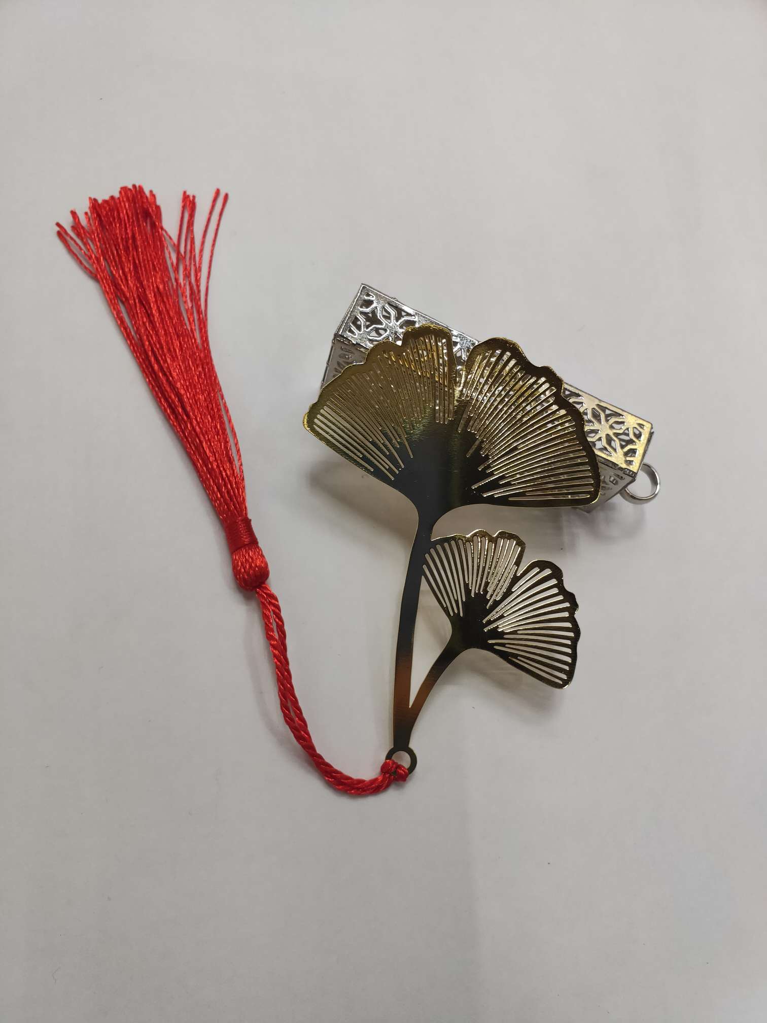 Ginkgo leaf bookmark accessory details Picture