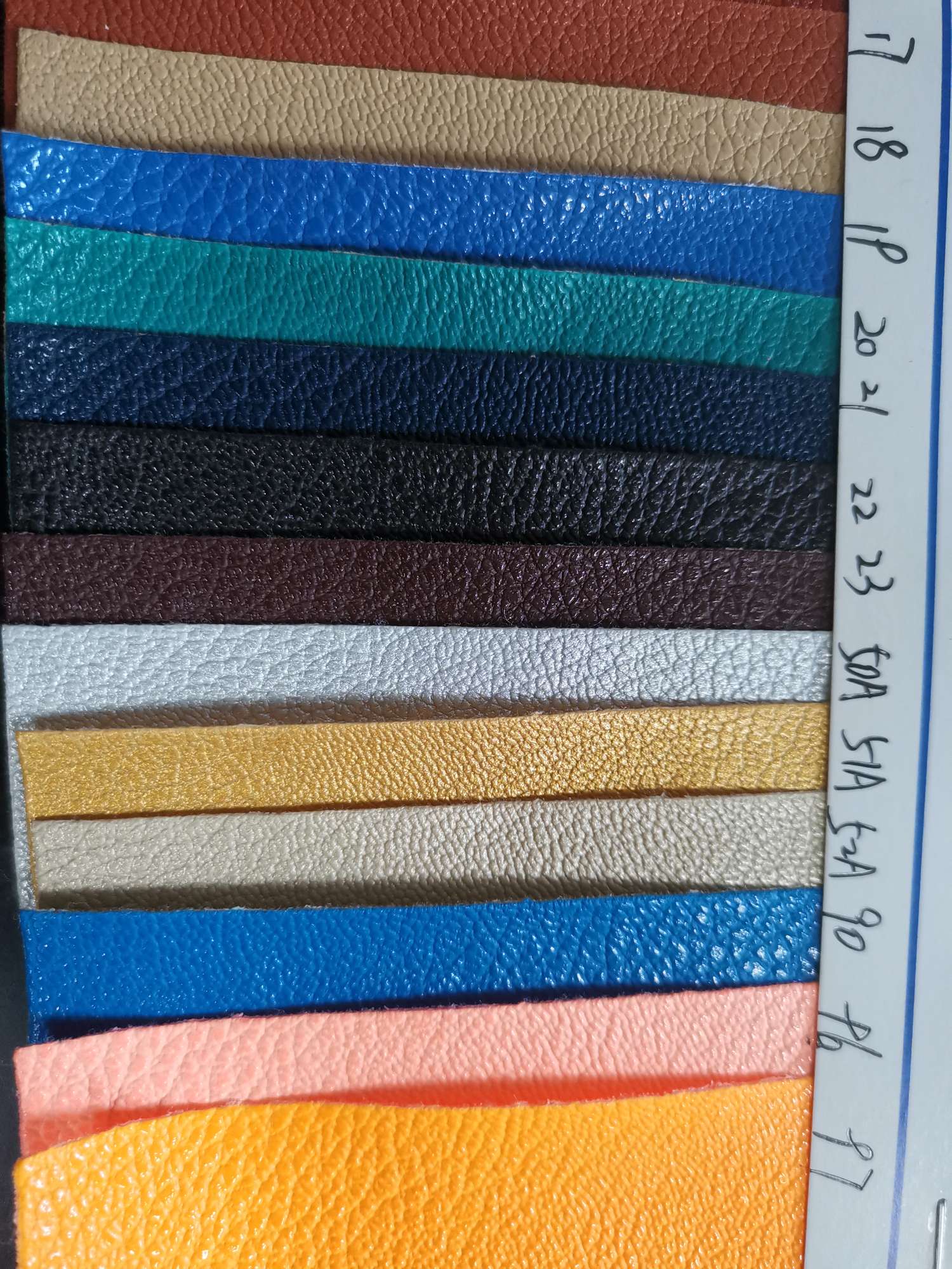 Factory direct sales with large quantities of PU bottom fleece surface eco-friendly No. 6 color bags, shopping bags, cosmetic bags and decorative fabrics details Picture