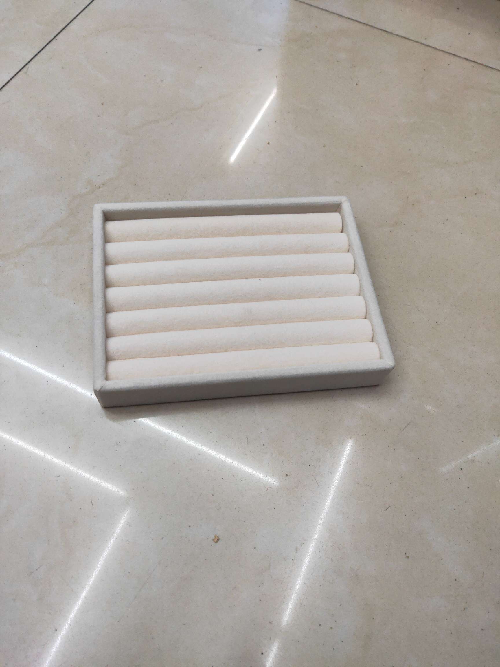 Jewelry box display stand detail image 2