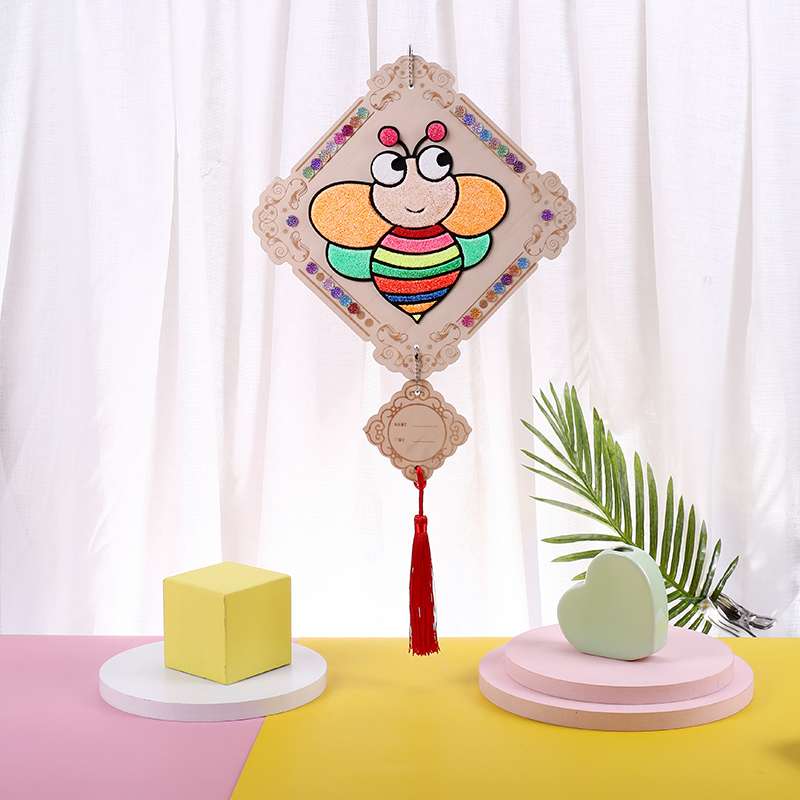 Eco-friendly Chinese knot snowflake clay painting Application Scenario