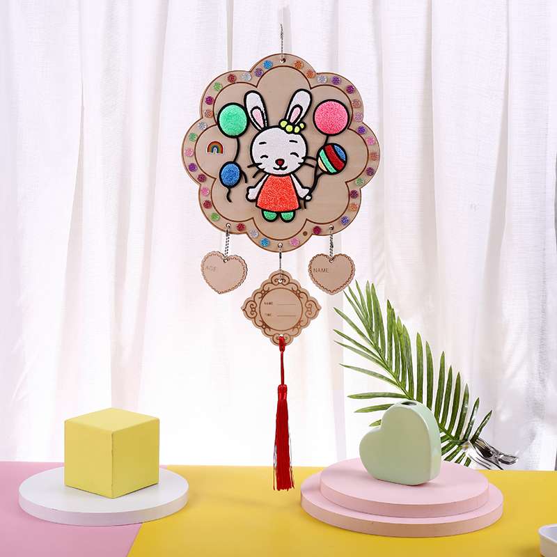 Eco-friendly Chinese knot snowflake clay painting Item Picture