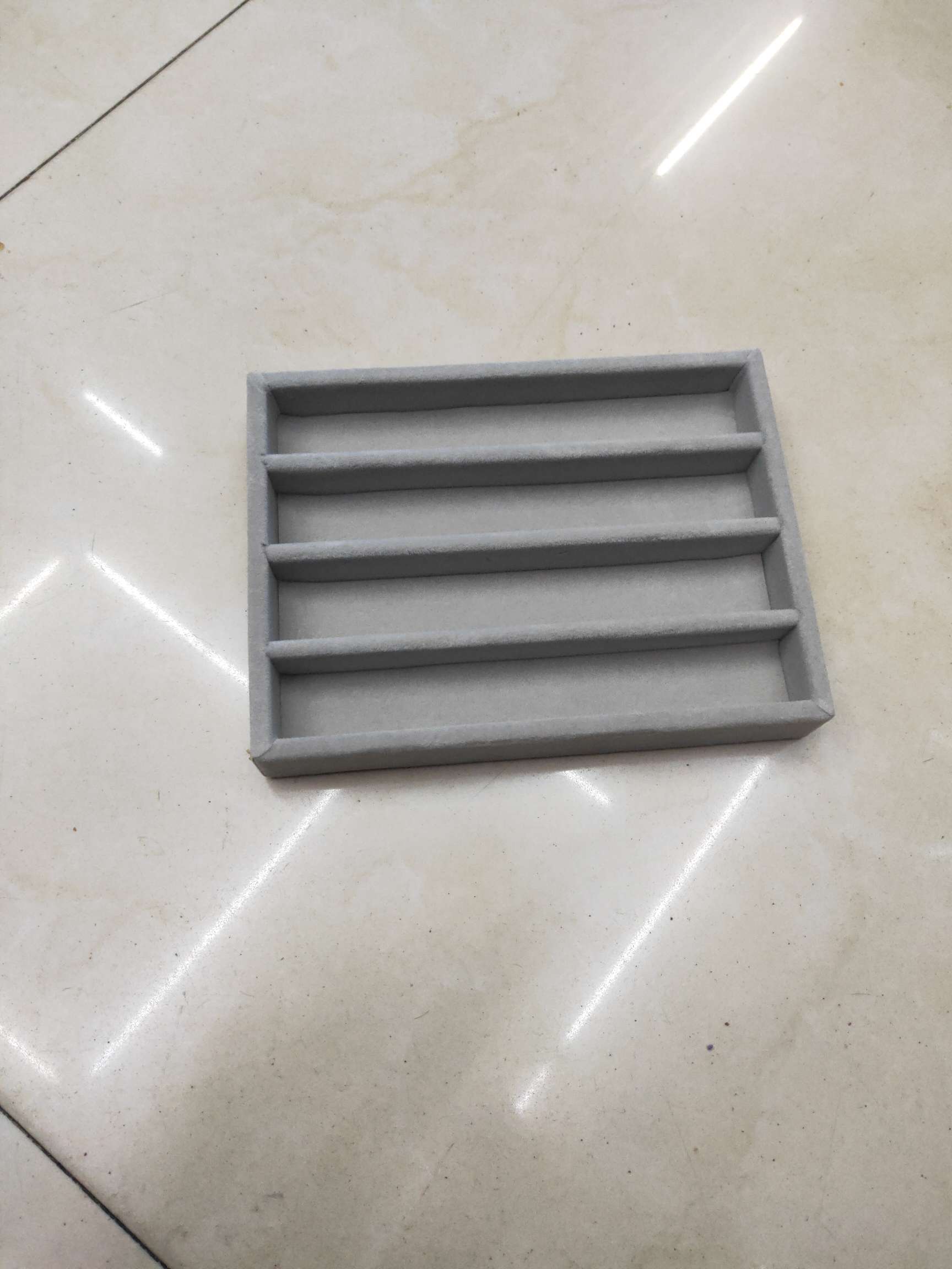 Jewelry box display plate Application Scenario