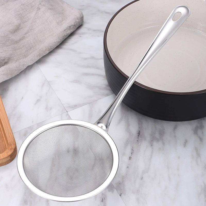 Factory direct sales of non-magnetic stainless steel household net oil leakage grid soy milk and juice filter spoons, baking tools, flour sieves detail image 4