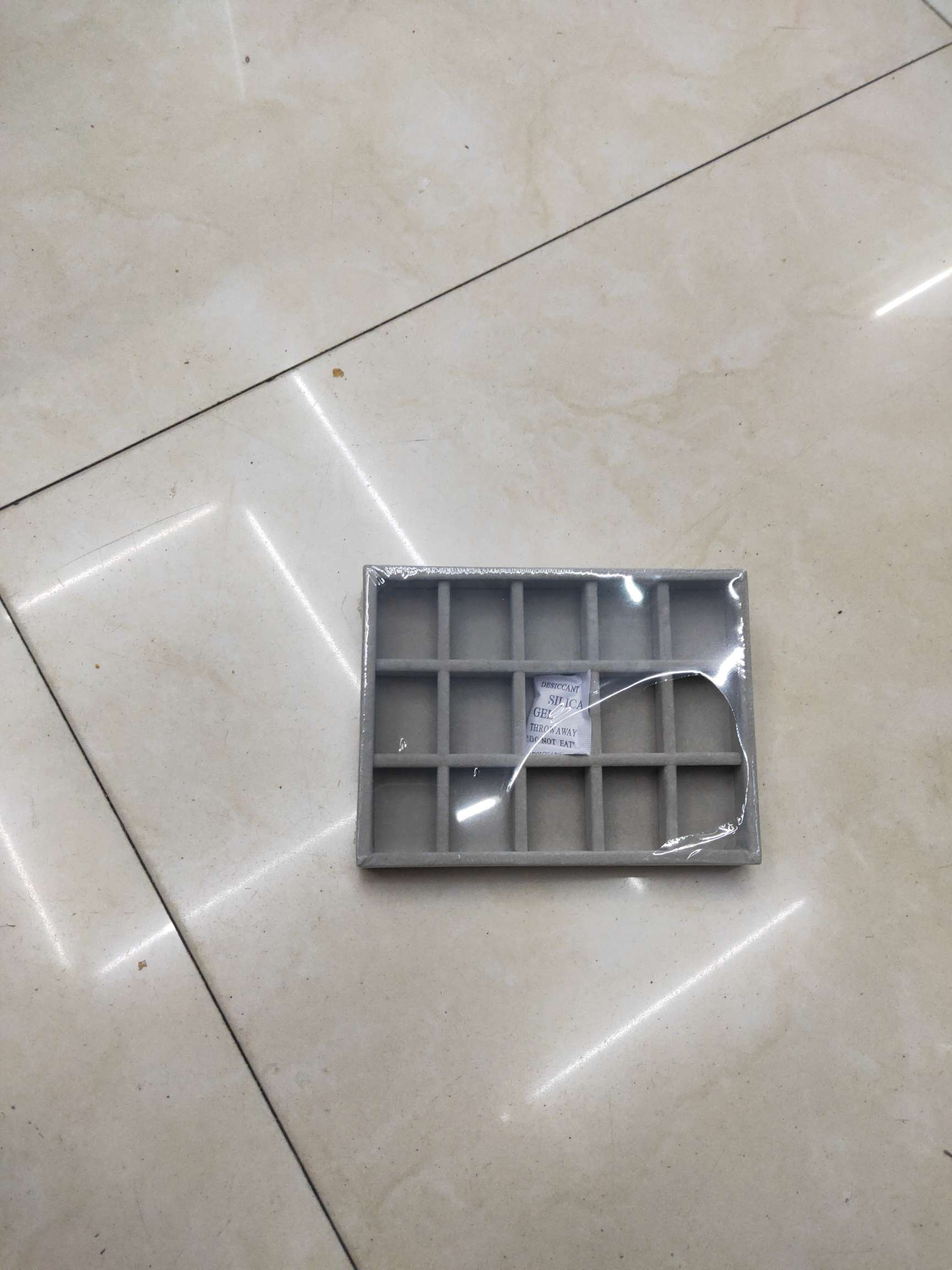 Ring, necklace box, empty plate Specification image