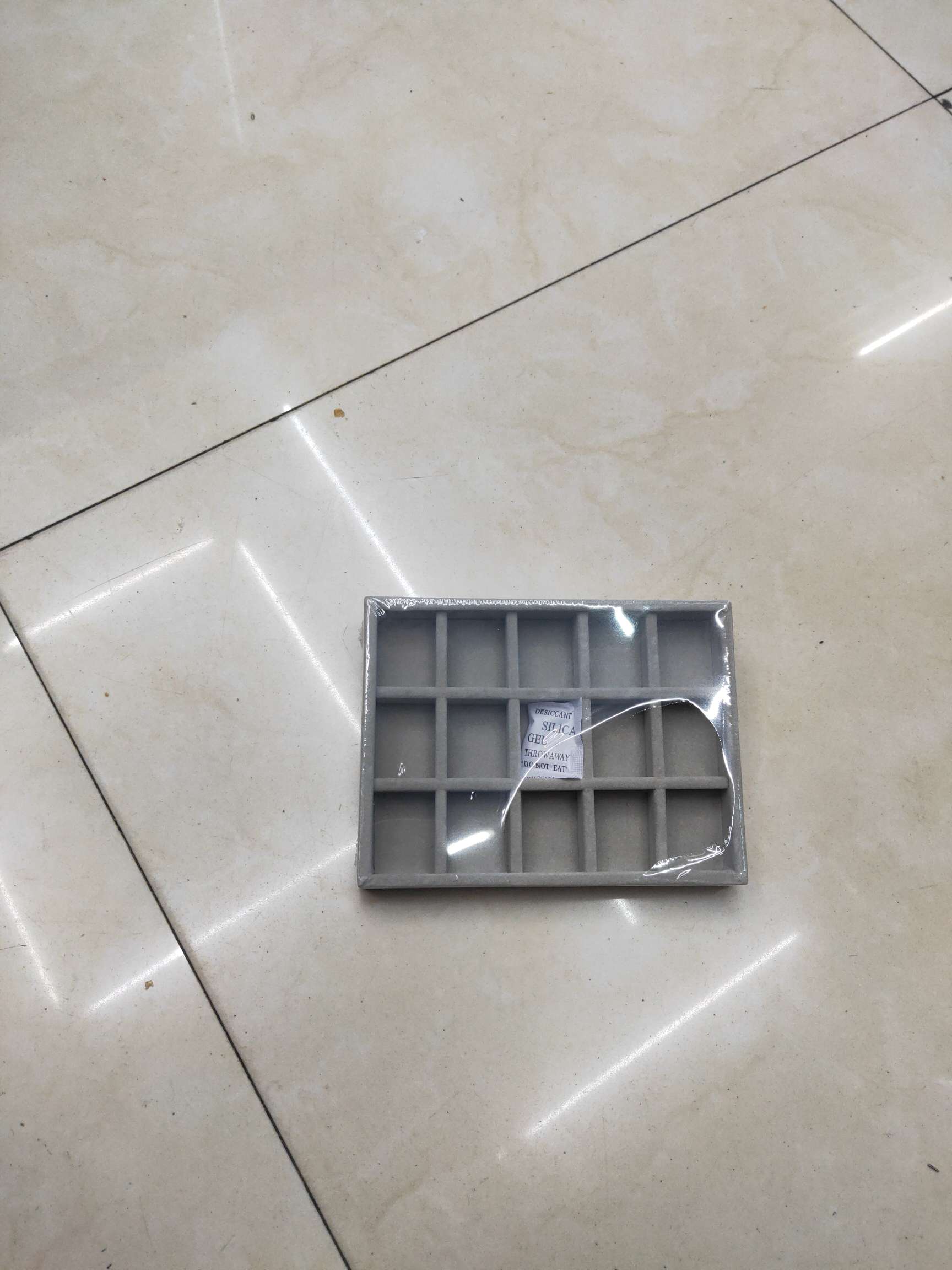 Ring, necklace box, empty plate Application Scenario