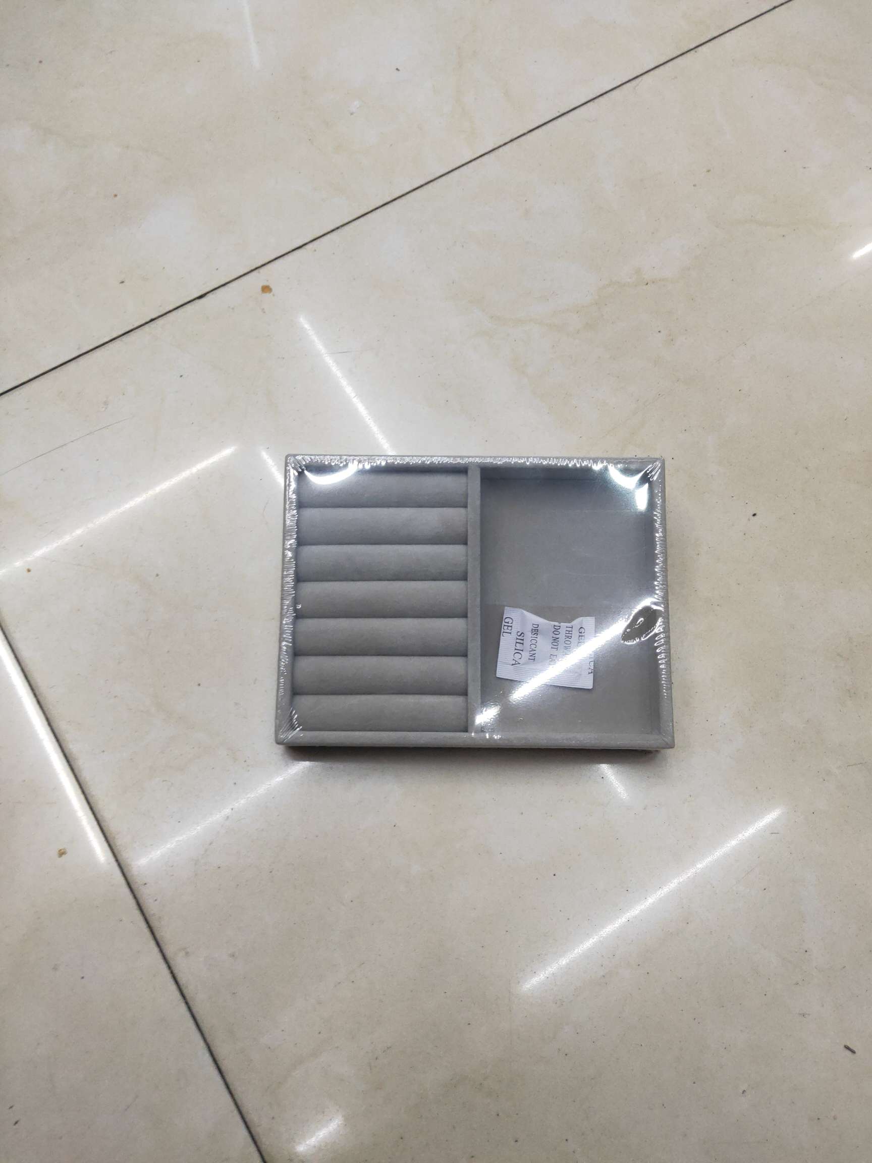 Ring and necklace box Application Scenario