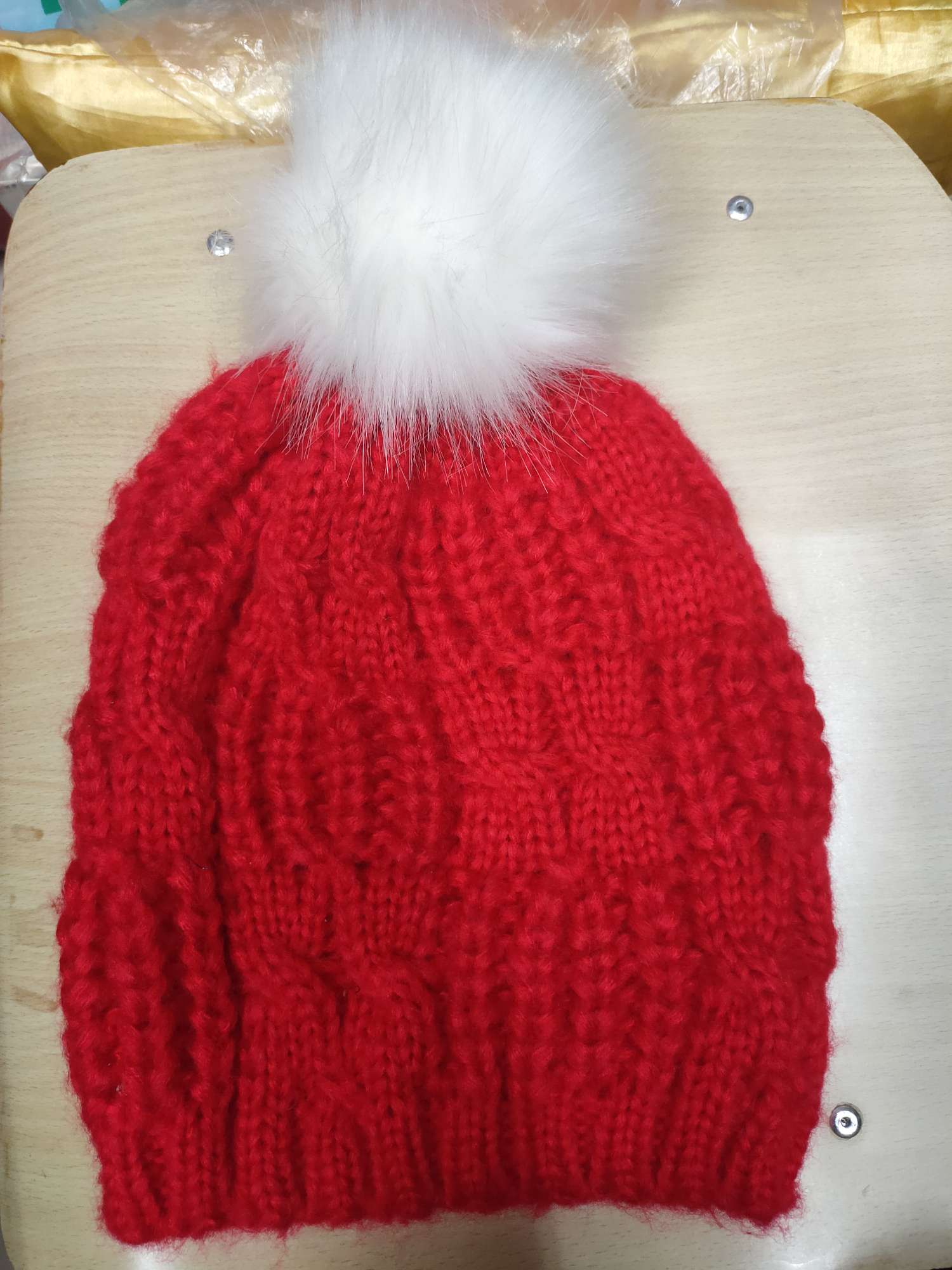 Cute Korean-style hats for women in winter, knitted, warm and fashionable Application Scenario