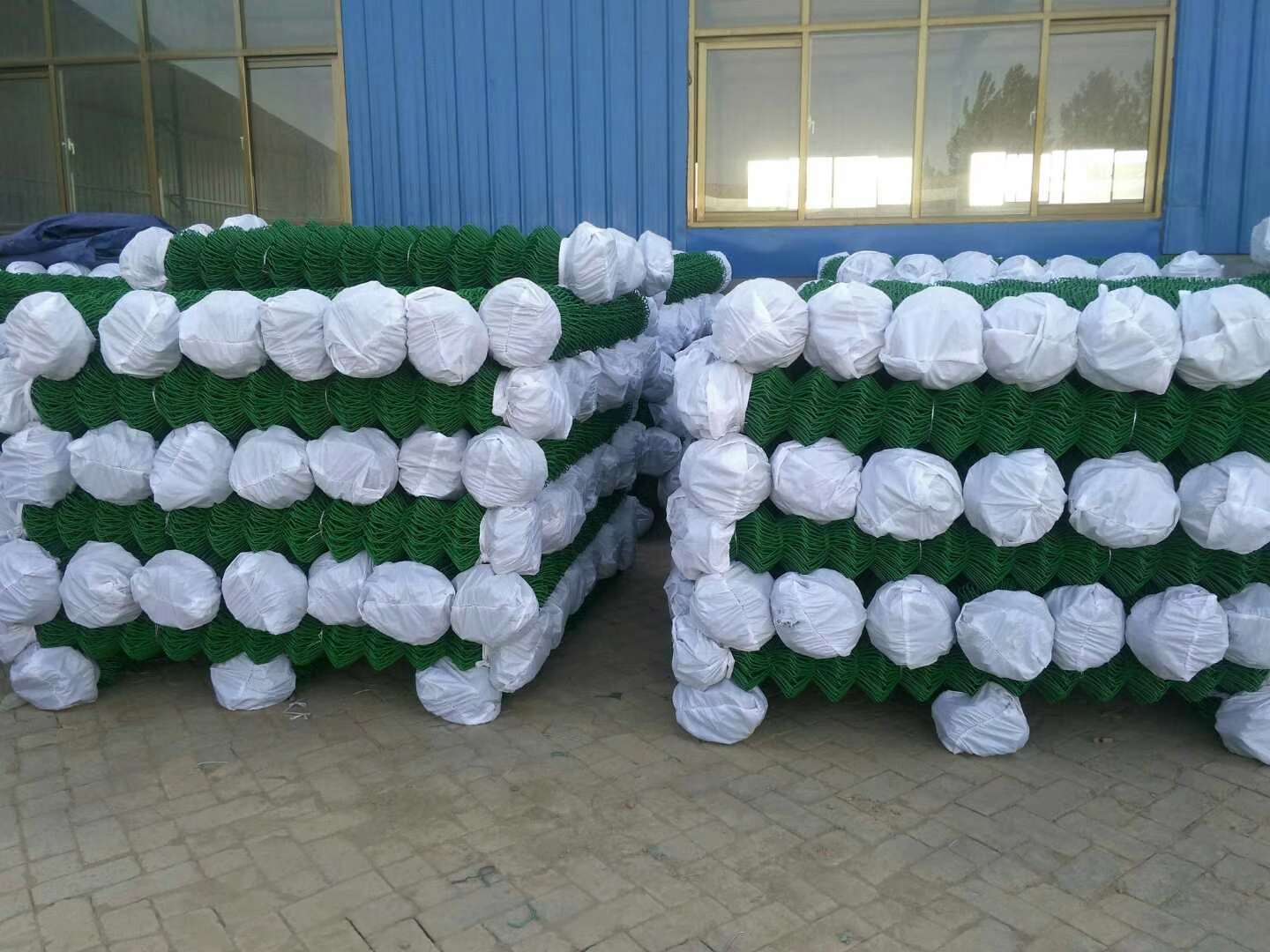 Оцинкованная проволочная сетка в сетке для скота Item Picture