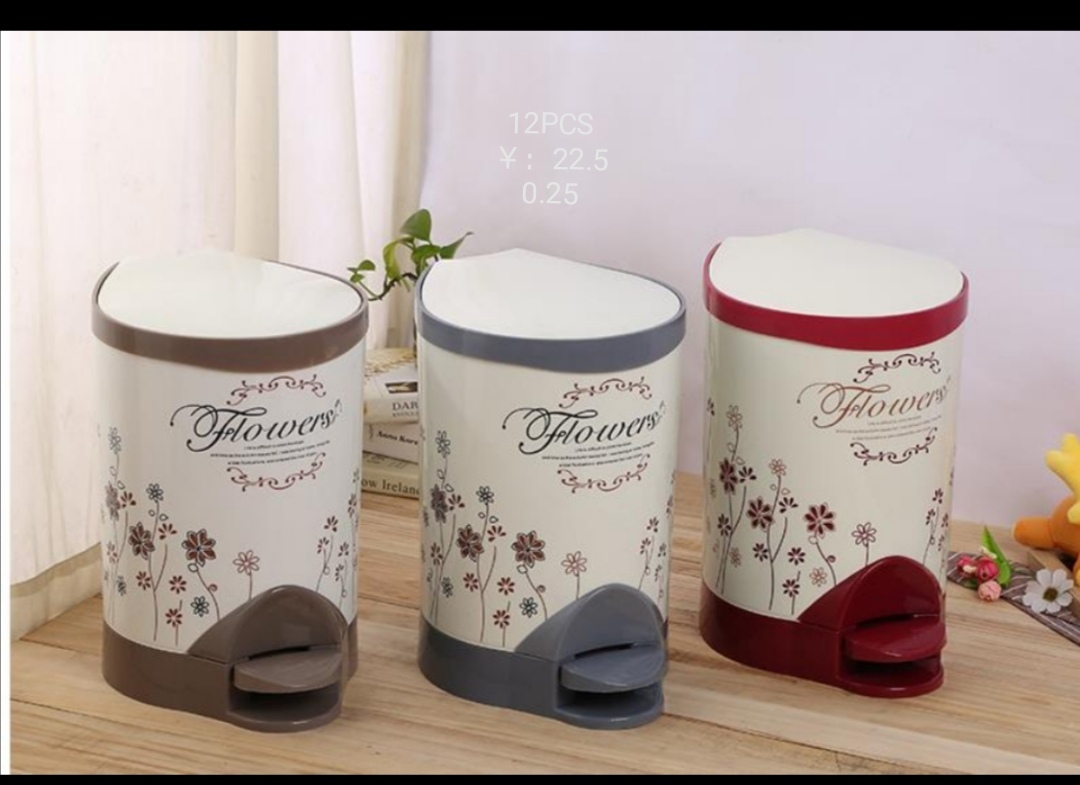 脚踩垃圾桶详情图4