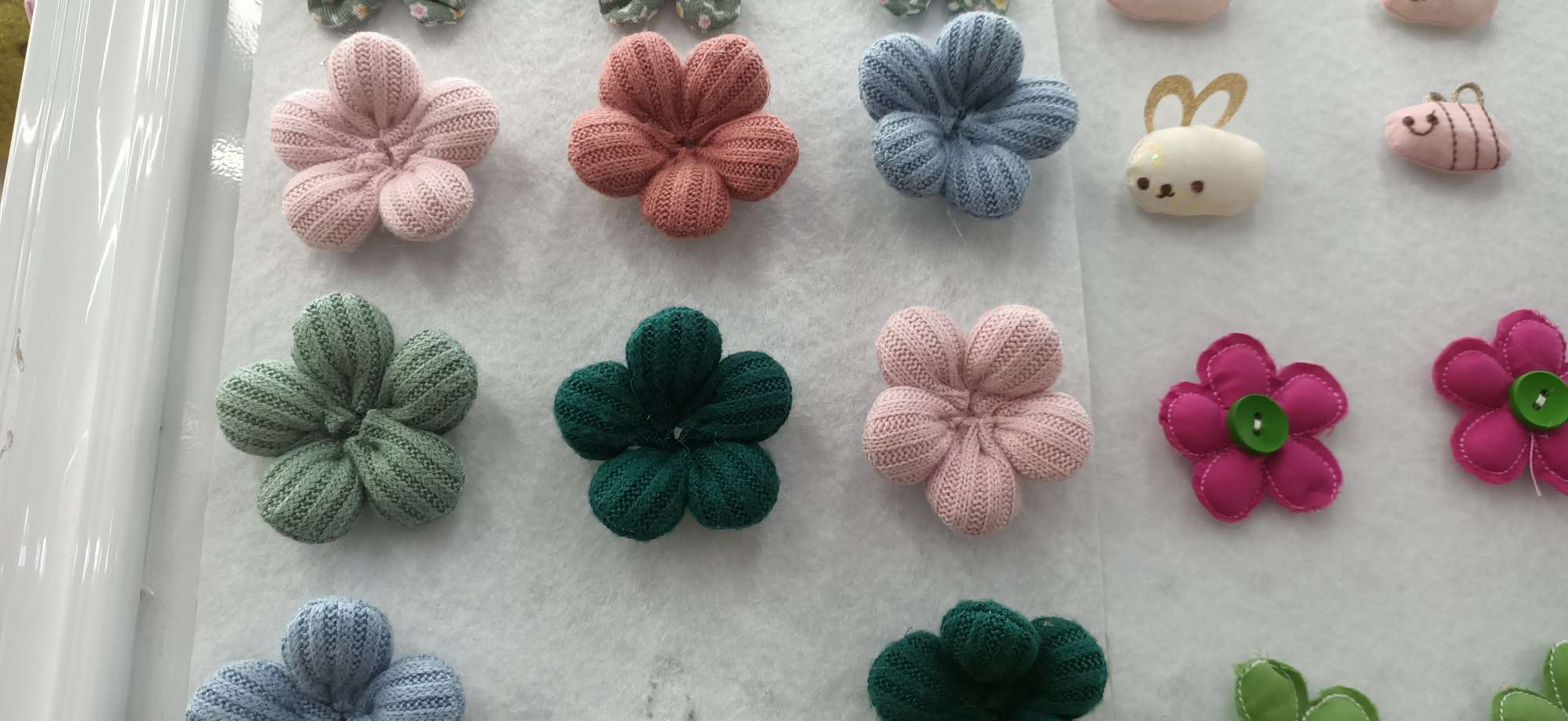 配饰/毛球花产品图