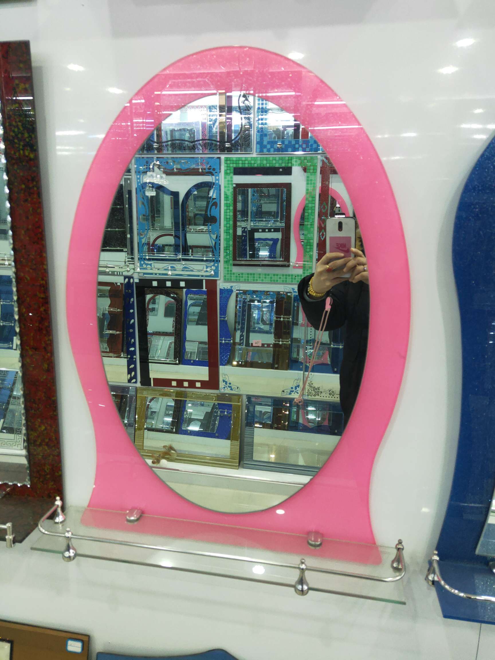 粉镜子玻璃厂家直销浴室镜