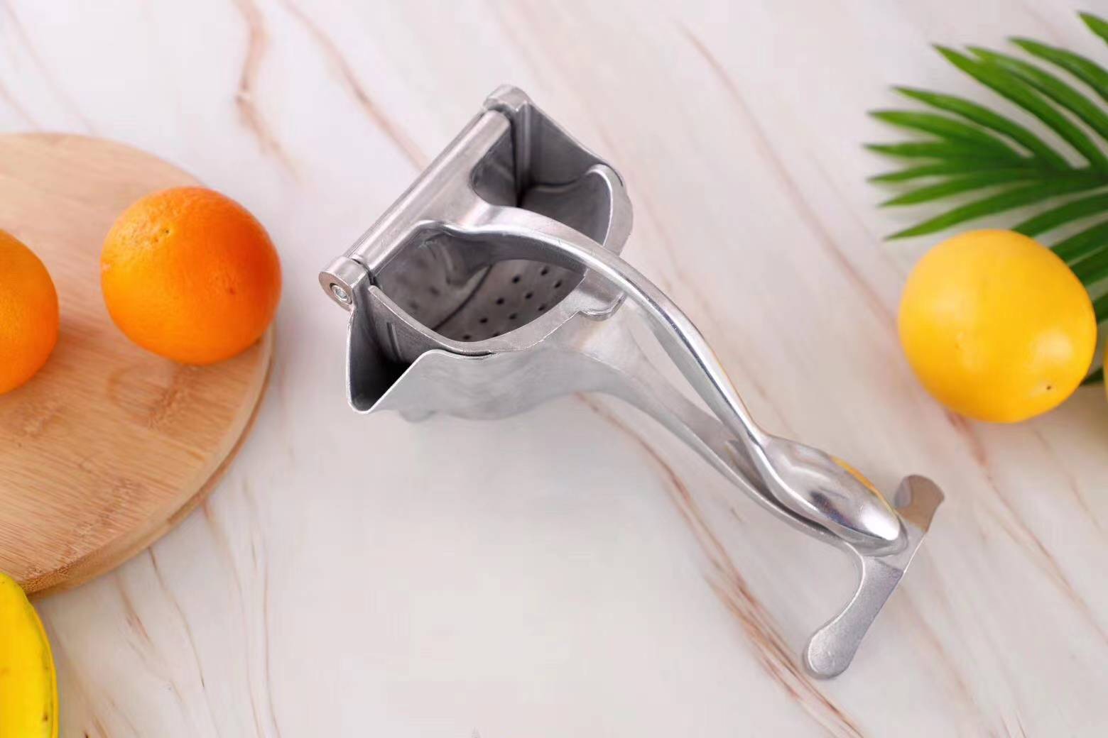 Garlic press
