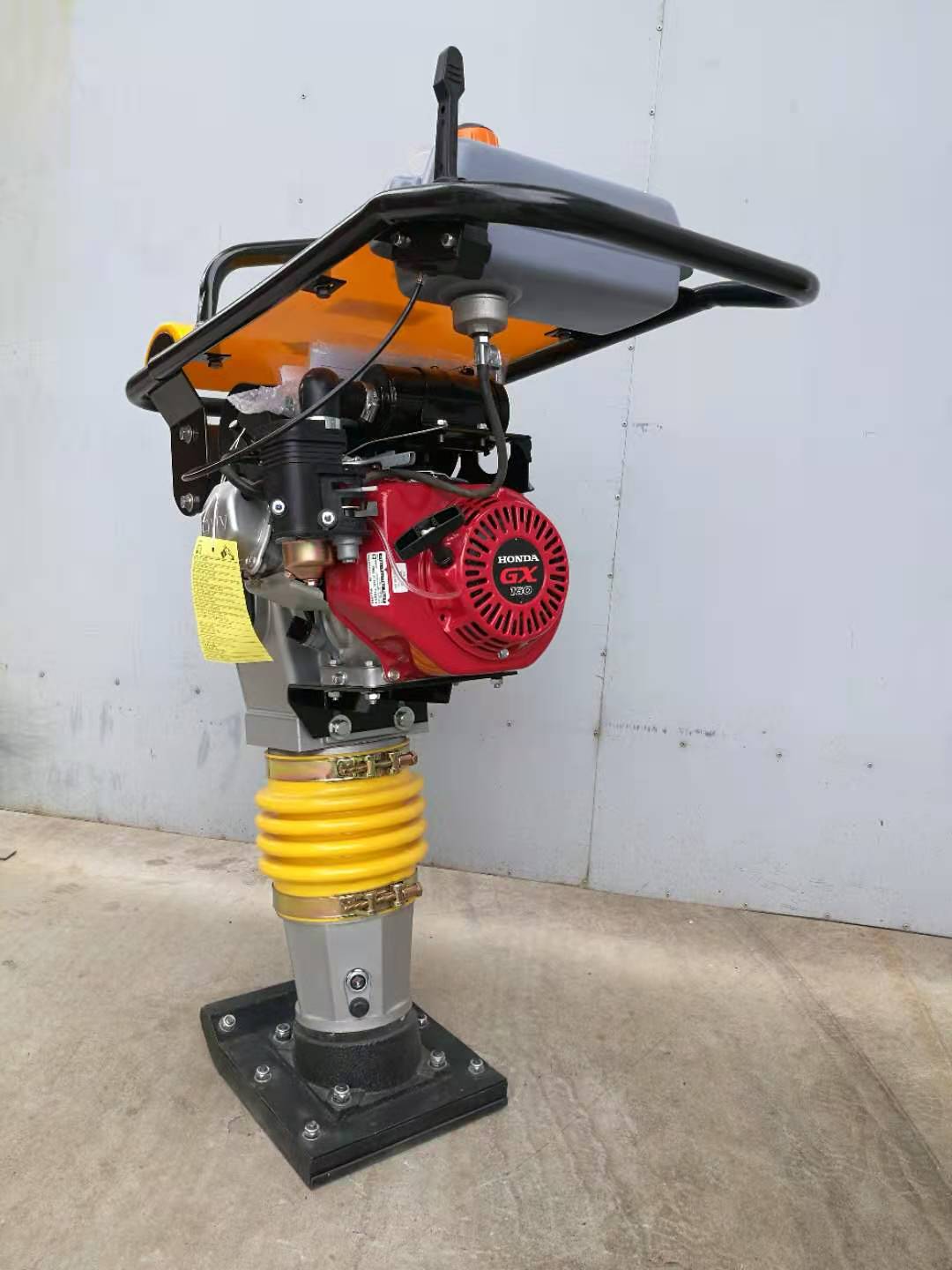 Type 80 Silencing impact rammer with Protective cover