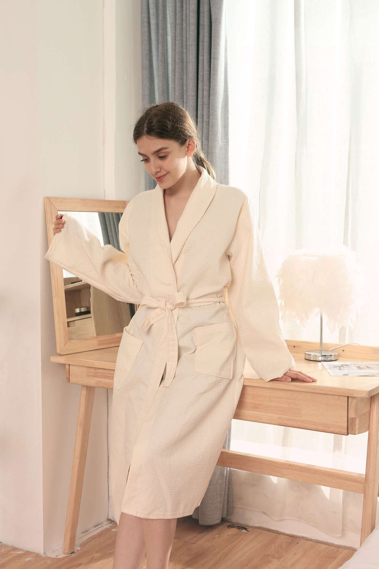 Factory Direct Waffle Adult Bathrobe Pajamas Cotton Women's Winter Padded Nightgown Item Picture