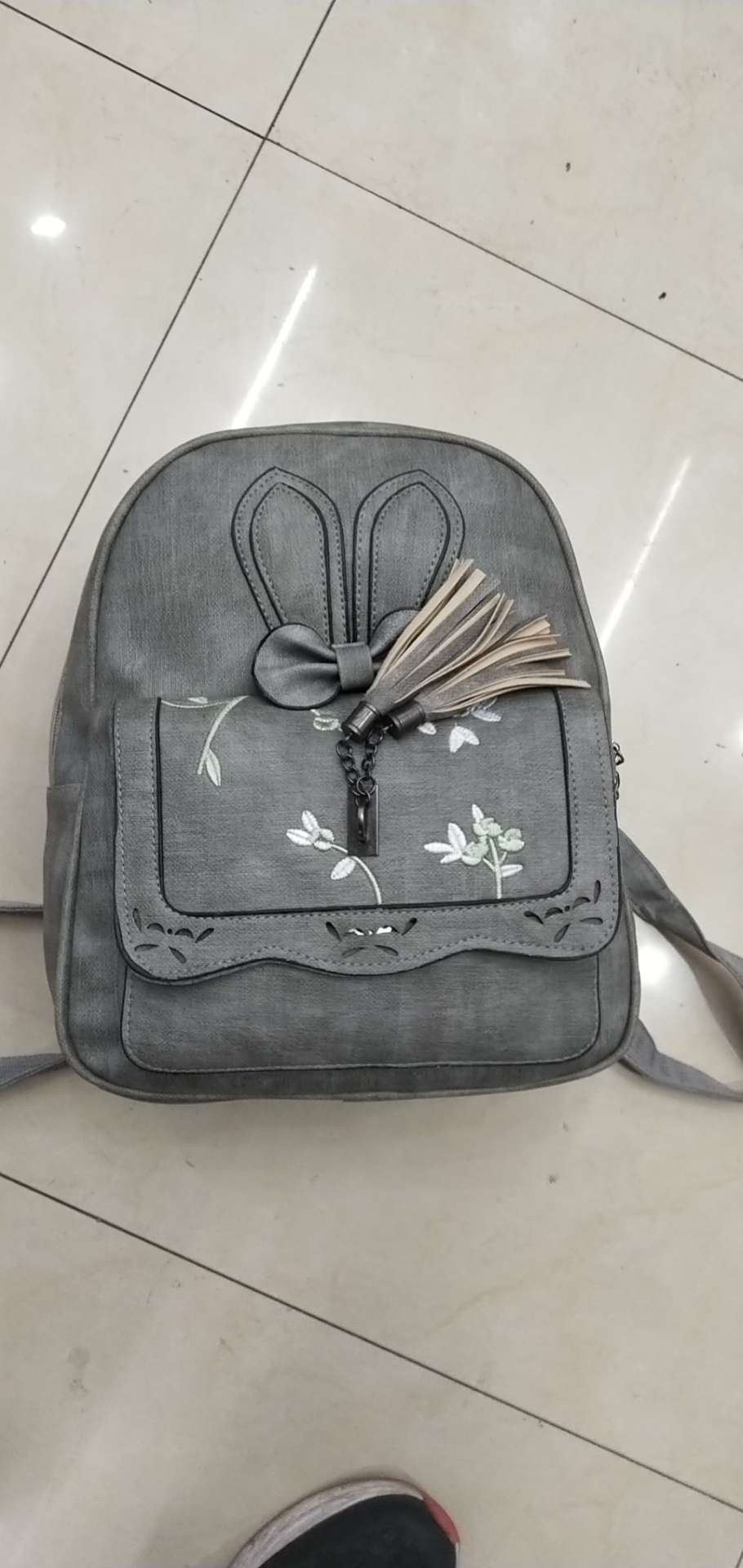 2020时尚双肩女士背包