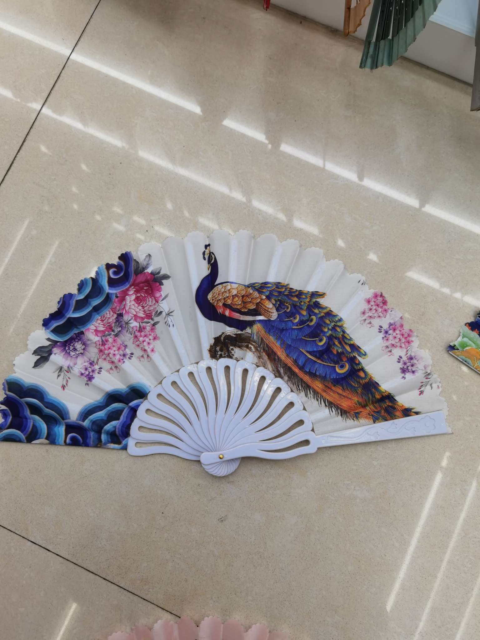 龙骨白干孔雀扇子详情图2