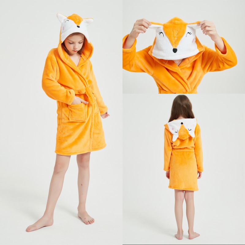 Children's flannel bathrobes for autumn and winter warmth, animal pajamas, and home wear