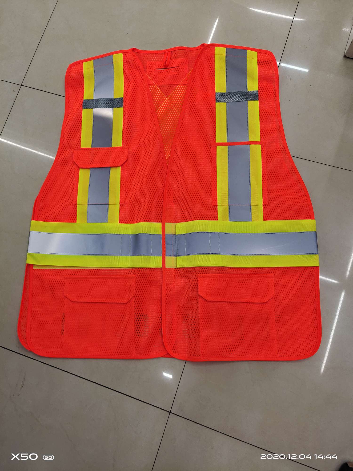 高挡反光背心劳保用品精品       厂家直销