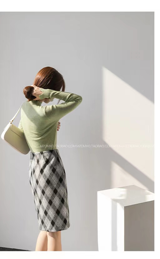 Ladies' cashmere sweater undefined