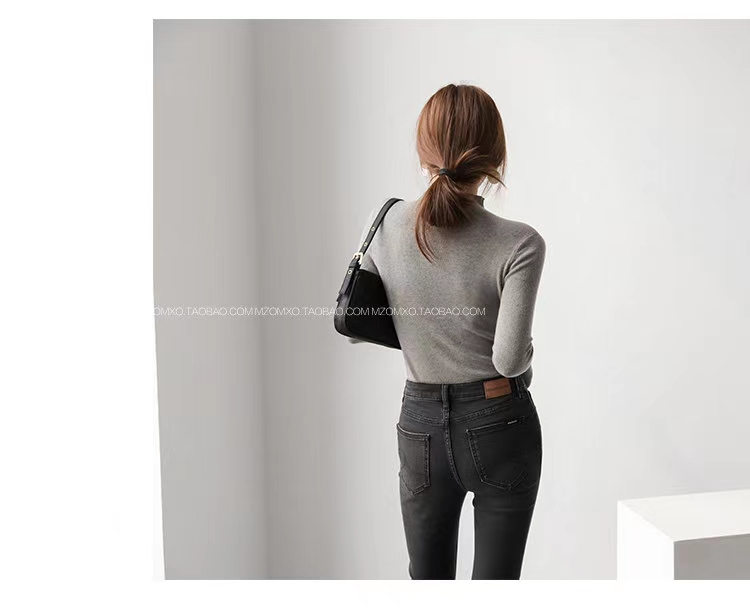 Ladies' cashmere sweater undefined