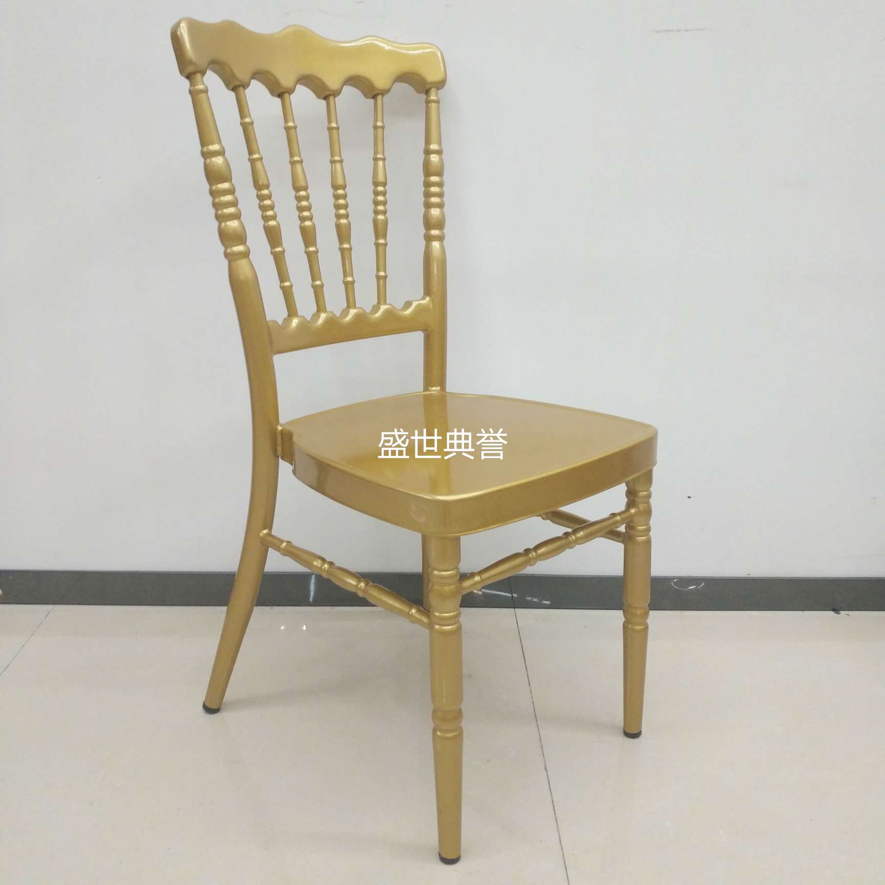 三亚度假酒店户外婚礼竹节椅饭店宴会厅铝合金椅子外贸婚庆皇冠椅详情图2